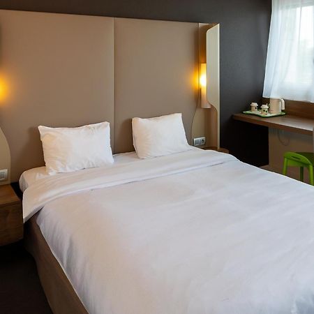 Hotel Campanile Toulouse - Blagnac Aeroport Zewnętrze zdjęcie