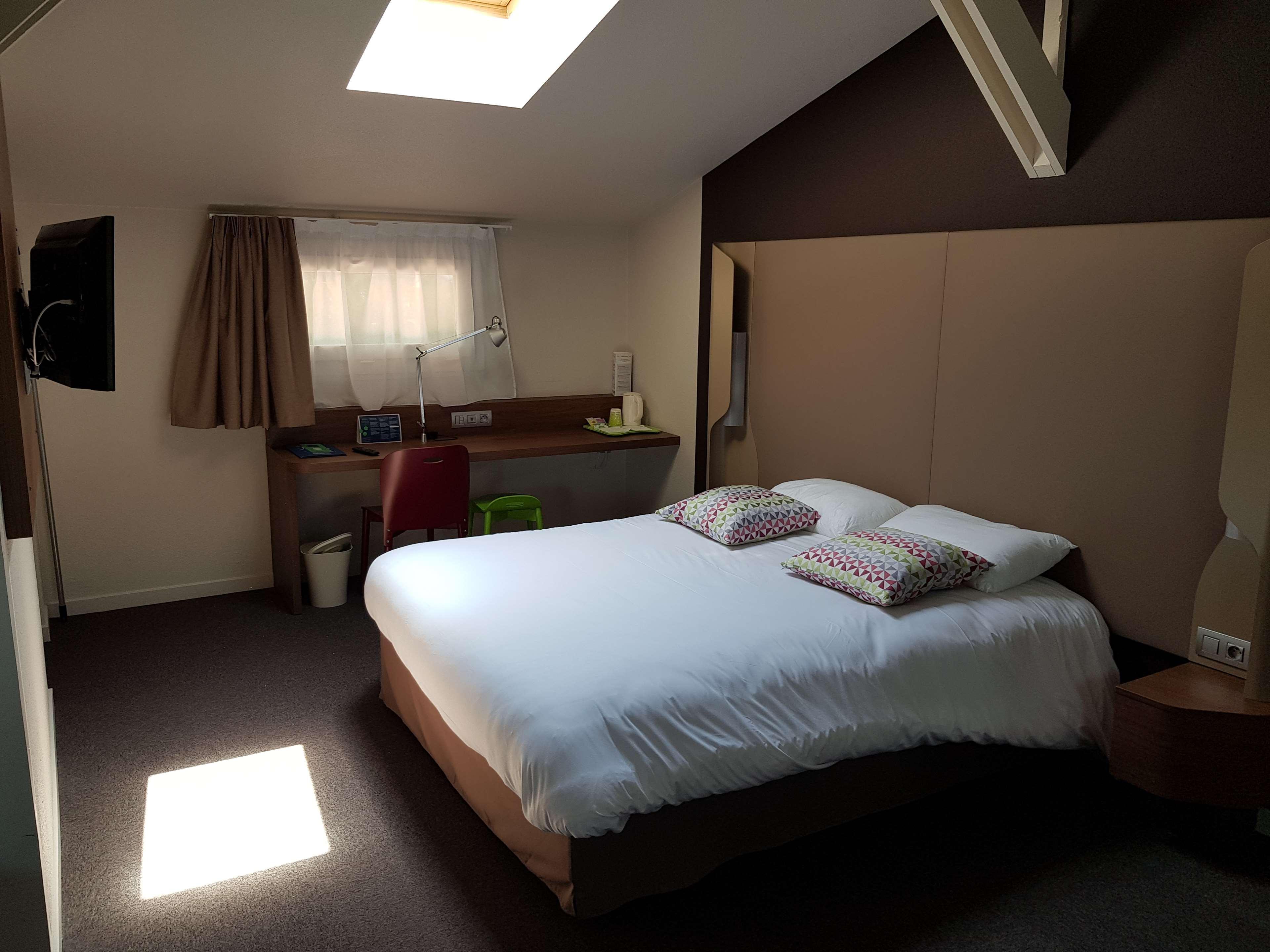 Hotel Campanile Toulouse - Blagnac Aeroport Zewnętrze zdjęcie