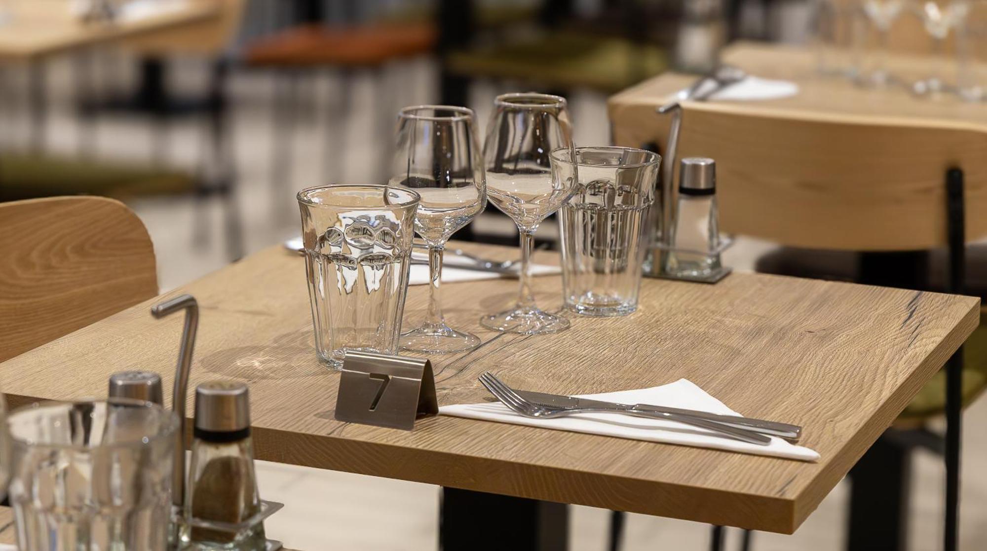 Hotel Campanile Toulouse - Blagnac Aeroport Zewnętrze zdjęcie